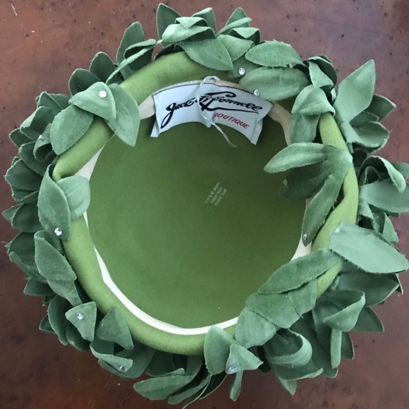 Vintage OOAK McConnell leafy feather hat 1950s 60s - Picture 2 of 3